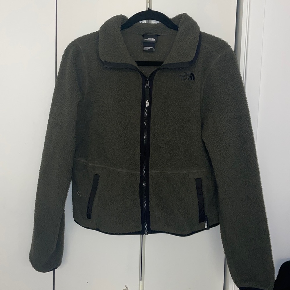 North Face Sherpa Zip Up Size Small